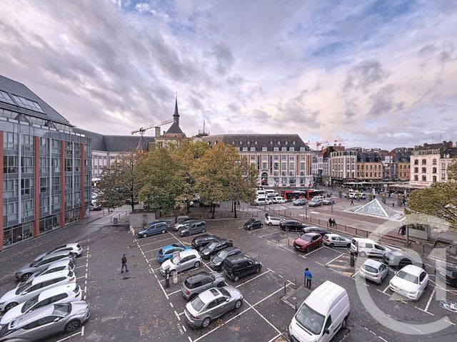 Afficher la photo en grand Appartement T2 à louer - 2 pièces - 59.18 m2 - LILLE - 59 - NORD-PAS-DE-CALAIS - Century 21 Vieux-Lille