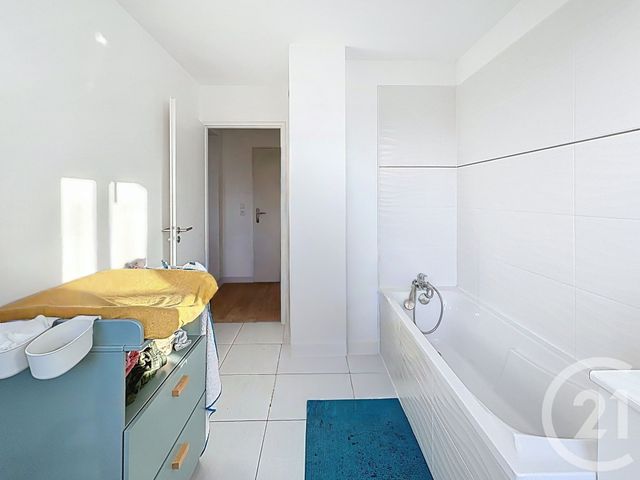 Appartement T4 à vendre - 4 pièces - 89.2 m2 - LILLE - 59 - NORD-PAS-DE-CALAIS - Century 21 Vieux-Lille