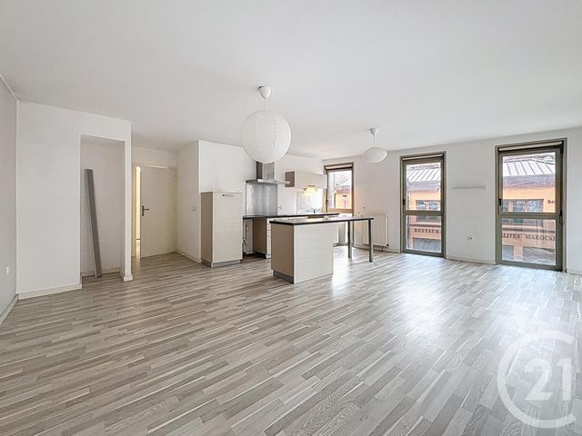 Appartement T2 à vendre - 2 pièces - 61.78 m2 - LILLE - 59 - NORD-PAS-DE-CALAIS - Century 21 Vieux-Lille