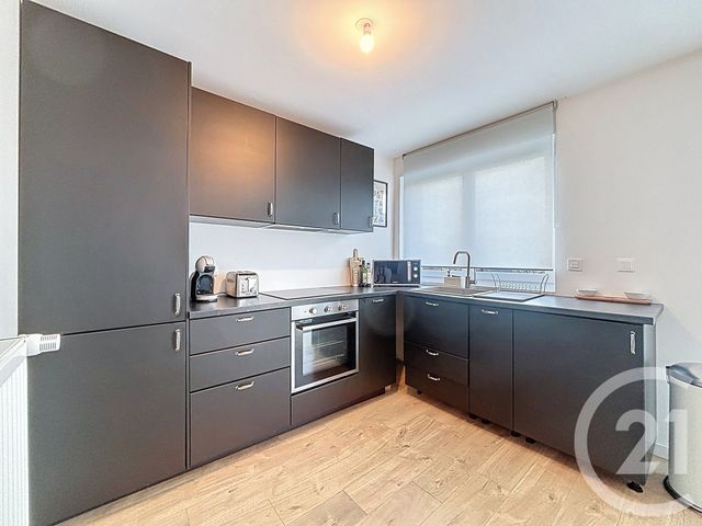 maison à louer - 4 pièces - 80.87 m2 - RONCQ - 59 - NORD-PAS-DE-CALAIS - Century 21 Vieux-Lille