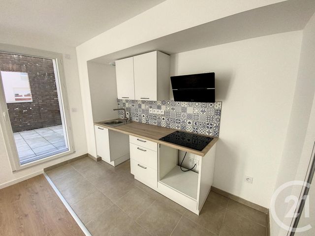 Appartement F4 à louer - 4 pièces - 76.4 m2 - LILLE - 59 - NORD-PAS-DE-CALAIS - Century 21 Vieux-Lille