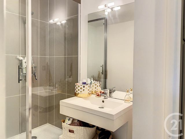 Appartement F2 à louer - 2 pièces - 42.06 m2 - LILLE - 59 - NORD-PAS-DE-CALAIS - Century 21 Vieux-Lille