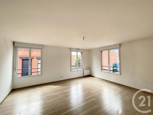 Appartement T2 à louer - 2 pièces - 54.89 m2 - LILLE - 59 - NORD-PAS-DE-CALAIS - Century 21 Vieux-Lille