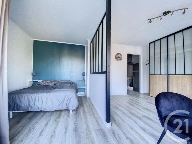 Appartement F2 à louer - 2 pièces - 36.35 m2 - LILLE - 59 - NORD-PAS-DE-CALAIS - Century 21 Vieux-Lille