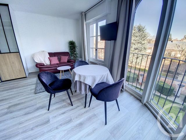 Appartement F2 à louer - 2 pièces - 36.35 m2 - LILLE - 59 - NORD-PAS-DE-CALAIS - Century 21 Vieux-Lille