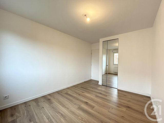 Appartement T3 à louer - 3 pièces - 81.41 m2 - LILLE - 59 - NORD-PAS-DE-CALAIS - Century 21 Vieux-Lille