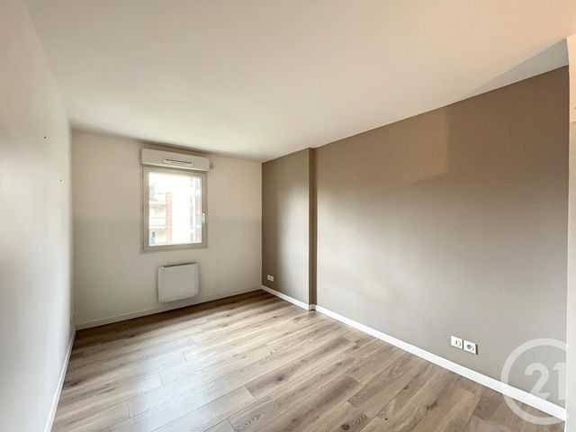 Appartement T3 à louer - 3 pièces - 81.41 m2 - LILLE - 59 - NORD-PAS-DE-CALAIS - Century 21 Vieux-Lille