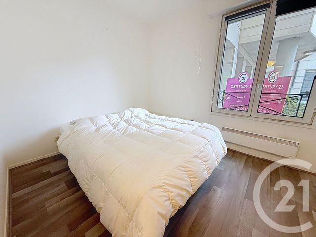 Appartement T2 à louer - 2 pièces - 42.01 m2 - LILLE - 59 - NORD-PAS-DE-CALAIS - Century 21 Vieux-Lille