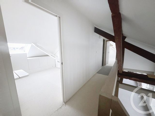 Appartement T2 à louer - 2 pièces - 75.64 m2 - LILLE - 59 - NORD-PAS-DE-CALAIS - Century 21 Vieux-Lille