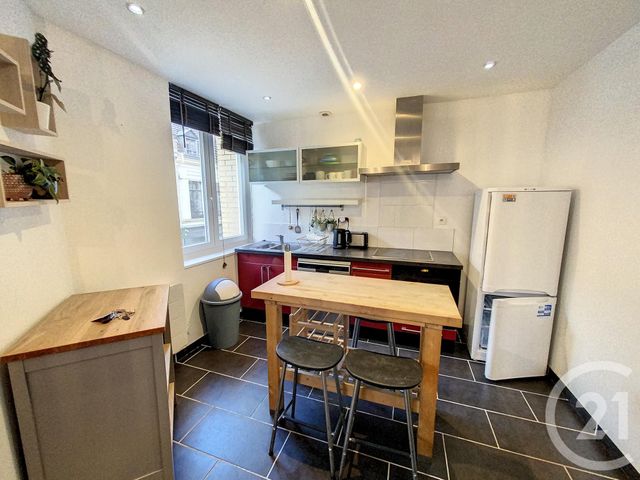 Appartement T2 à louer - 2 pièces - 43.7 m2 - LILLE - 59 - NORD-PAS-DE-CALAIS - Century 21 Vieux-Lille