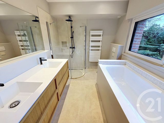 maison à louer - 9 pièces - 248.7 m2 - BONDUES - 59 - NORD-PAS-DE-CALAIS - Century 21 Vieux-Lille