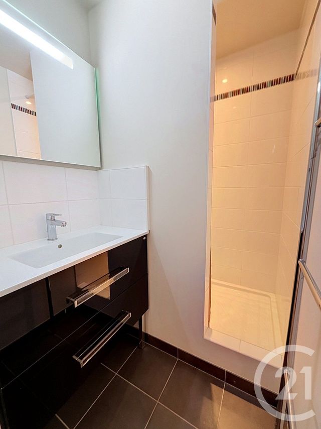 maison à louer - 9 pièces - 248.7 m2 - BONDUES - 59 - NORD-PAS-DE-CALAIS - Century 21 Vieux-Lille