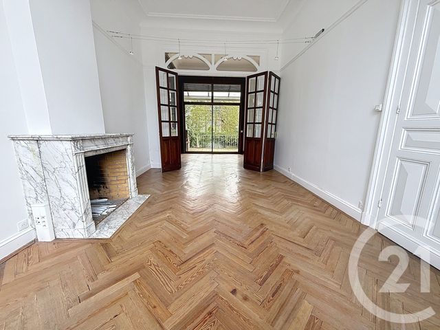 maison à vendre - 14 pièces - 233.0 m2 - MOUVAUX - 59 - NORD-PAS-DE-CALAIS - Century 21 Vieux-Lille