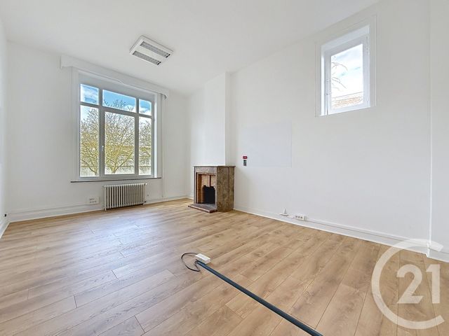 maison à vendre - 14 pièces - 233.0 m2 - MOUVAUX - 59 - NORD-PAS-DE-CALAIS - Century 21 Vieux-Lille