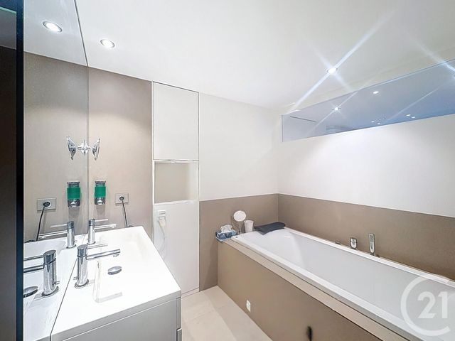 Appartement T3 à vendre - 3 pièces - 77.2 m2 - MARCQ EN BAROEUL - 59 - NORD-PAS-DE-CALAIS - Century 21 Vieux-Lille