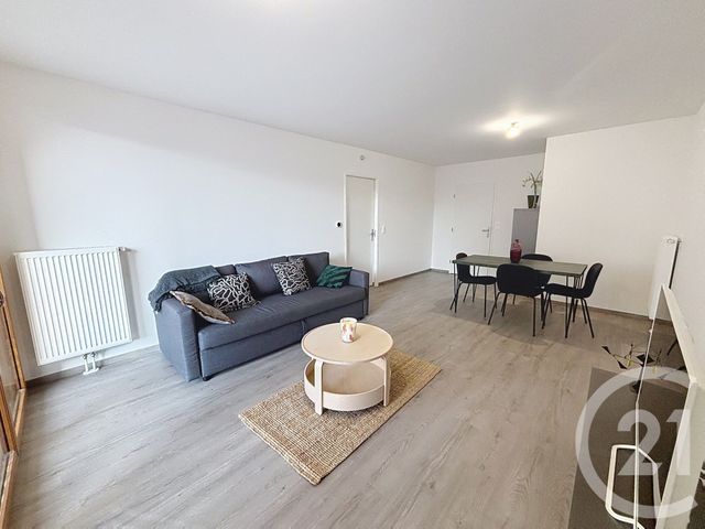 Appartement F3 à louer - 3 pièces - 69.24 m2 - LILLE - 59 - NORD-PAS-DE-CALAIS - Century 21 Vieux-Lille