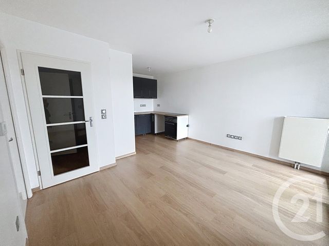 Appartement T2 à louer - 2 pièces - 42.24 m2 - LILLE - 59 - NORD-PAS-DE-CALAIS - Century 21 Vieux-Lille