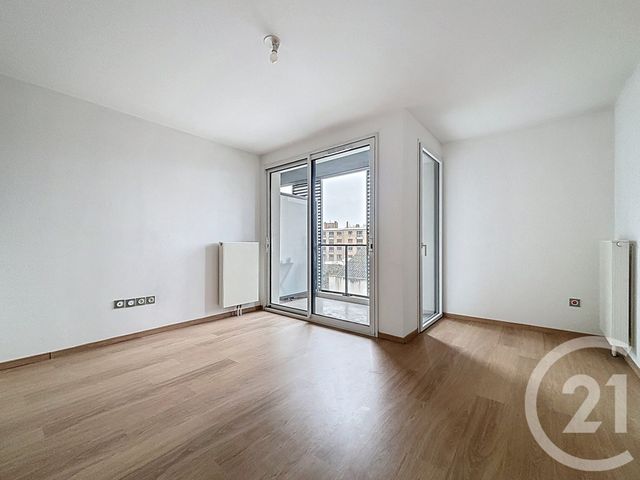 Appartement T2 à louer - 2 pièces - 42.24 m2 - LILLE - 59 - NORD-PAS-DE-CALAIS - Century 21 Vieux-Lille