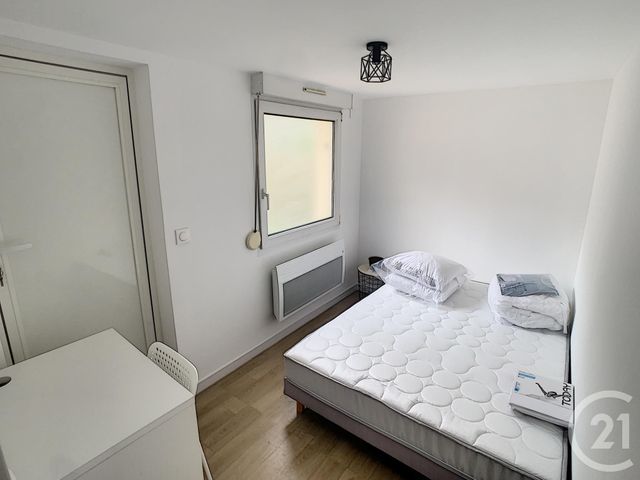Appartement T2 à louer - 2 pièces - 18.69 m2 - LOOS - 59 - NORD-PAS-DE-CALAIS - Century 21 Vieux-Lille