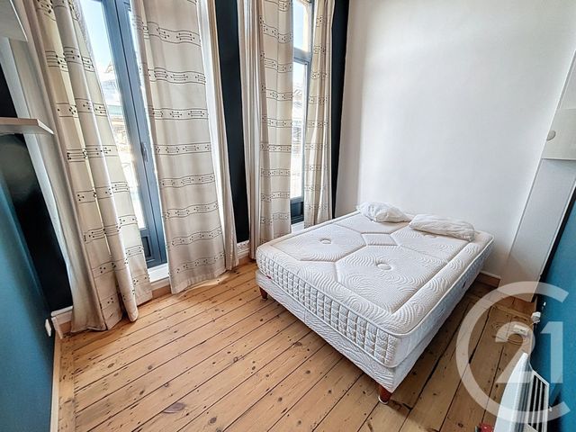 Appartement T2 à louer - 2 pièces - 28.88 m2 - LILLE - 59 - NORD-PAS-DE-CALAIS - Century 21 Vieux-Lille