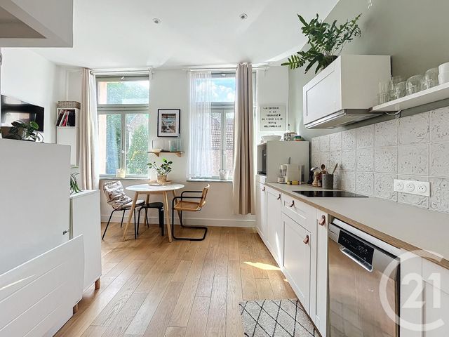 Appartement T2 à louer - 3 pièces - 34.14 m2 - LILLE - 59 - NORD-PAS-DE-CALAIS - Century 21 Vieux-Lille