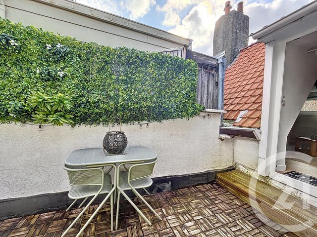 Appartement T2 à louer - 3 pièces - 34.14 m2 - LILLE - 59 - NORD-PAS-DE-CALAIS - Century 21 Vieux-Lille