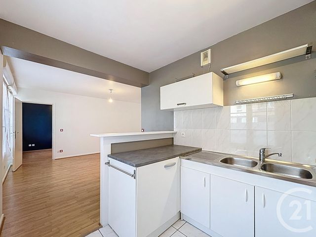 Appartement T2 à louer - 2 pièces - 44.34 m2 - LILLE - 59 - NORD-PAS-DE-CALAIS - Century 21 Vieux-Lille