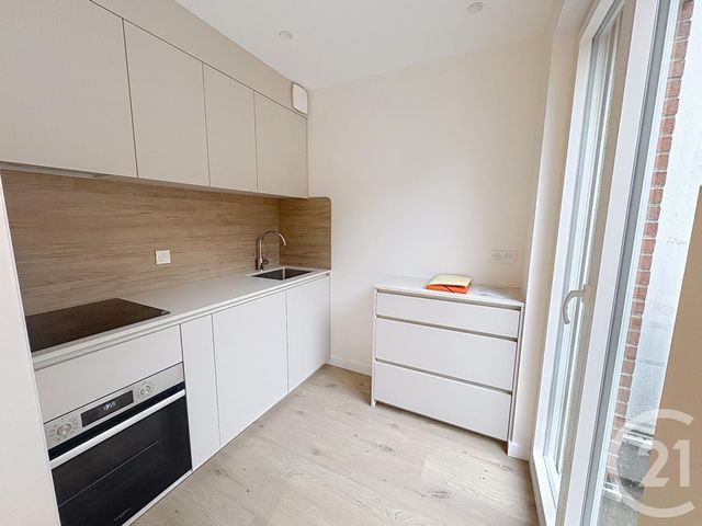 Appartement Studio à louer - 1 pièce - 26.9 m2 - LILLE - 59 - NORD-PAS-DE-CALAIS - Century 21 Vieux-Lille