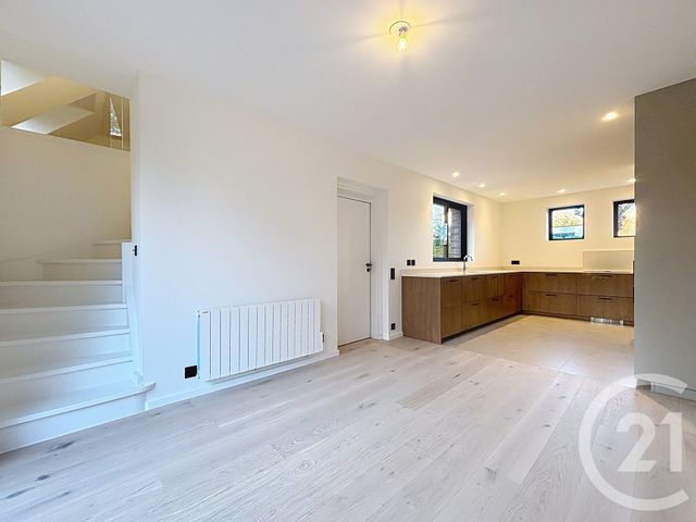 maison à louer - 8 pièces - 190.52 m2 - MARCQ EN BAROEUL - 59 - NORD-PAS-DE-CALAIS - Century 21 Vieux-Lille