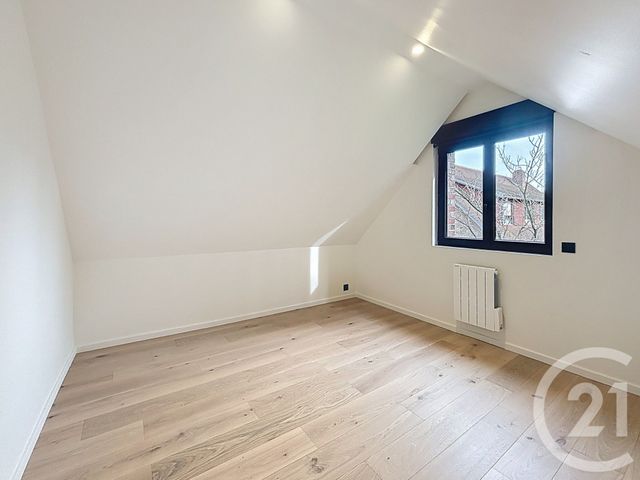 maison à louer - 8 pièces - 190.52 m2 - MARCQ EN BAROEUL - 59 - NORD-PAS-DE-CALAIS - Century 21 Vieux-Lille