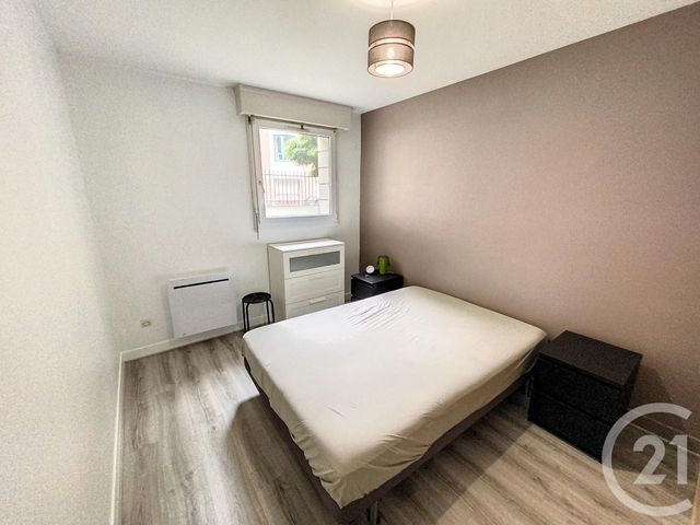 Appartement T2 à louer - 2 pièces - 50.34 m2 - LILLE - 59 - NORD-PAS-DE-CALAIS - Century 21 Vieux-Lille