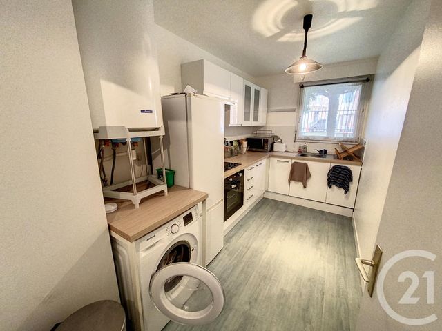 Appartement T2 à louer - 2 pièces - 50.34 m2 - LILLE - 59 - NORD-PAS-DE-CALAIS - Century 21 Vieux-Lille