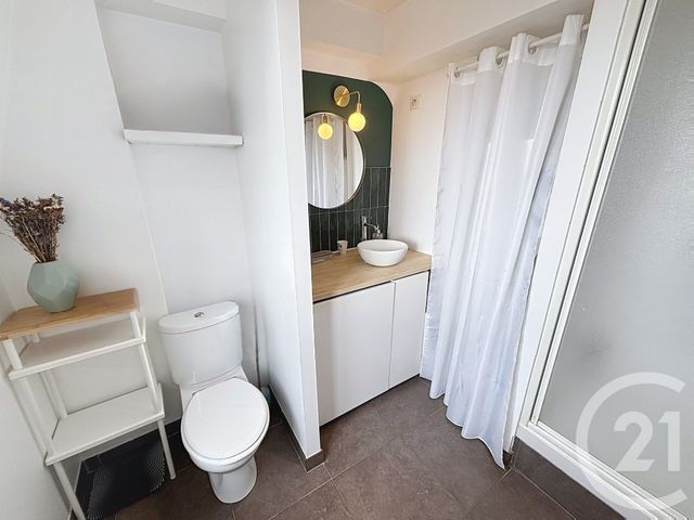 Appartement T2 à vendre - 2 pièces - 40.47 m2 - LILLE - 59 - NORD-PAS-DE-CALAIS - Century 21 Vieux-Lille