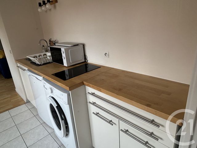 Appartement T2 à louer - 2 pièces - 45.0 m2 - LILLE - 59 - NORD-PAS-DE-CALAIS - Century 21 Vieux-Lille