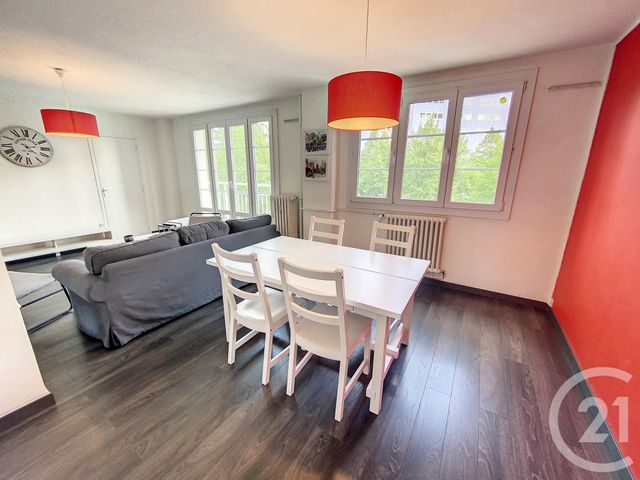 Appartement T5 à louer - 4 pièces - 89.72 m2 - LILLE - 59 - NORD-PAS-DE-CALAIS - Century 21 Vieux-Lille