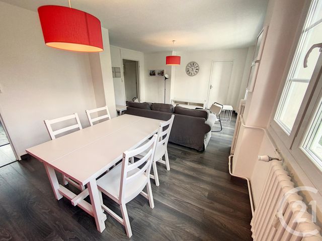 Appartement T5 à louer - 4 pièces - 89.72 m2 - LILLE - 59 - NORD-PAS-DE-CALAIS - Century 21 Vieux-Lille