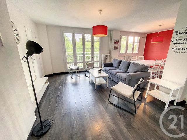 Appartement T5 à louer - 4 pièces - 89.72 m2 - LILLE - 59 - NORD-PAS-DE-CALAIS - Century 21 Vieux-Lille