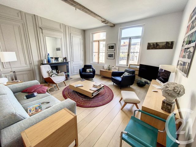 Appartement T4 à louer - 4 pièces - 118.88 m2 - LILLE - 59 - NORD-PAS-DE-CALAIS - Century 21 Vieux-Lille