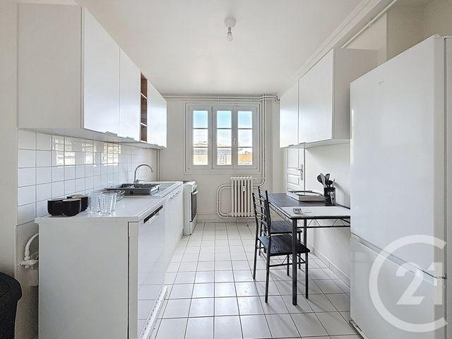 Appartement T3 à louer - 3 pièces - 77.02 m2 - LILLE - 59 - NORD-PAS-DE-CALAIS - Century 21 Vieux-Lille