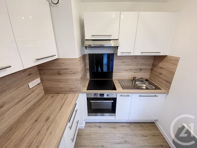 Appartement Studio à louer - 1 pièce - 29.47 m2 - LILLE - 59 - NORD-PAS-DE-CALAIS - Century 21 Vieux-Lille