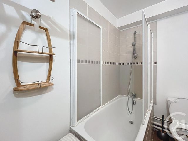 Appartement Studio à louer - 1 pièce - 28.2 m2 - LILLE - 59 - NORD-PAS-DE-CALAIS - Century 21 Vieux-Lille