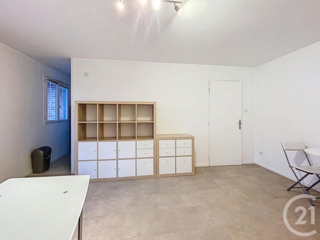 Appartement Studio à louer - 1 pièce - 28.2 m2 - LILLE - 59 - NORD-PAS-DE-CALAIS - Century 21 Vieux-Lille