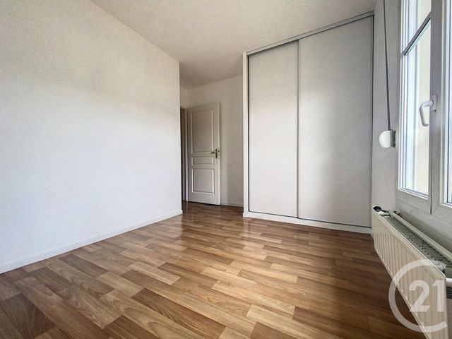 Appartement T2 à louer - 2 pièces - 43.02 m2 - MARCQ EN BAROEUL - 59 - NORD-PAS-DE-CALAIS - Century 21 Vieux-Lille