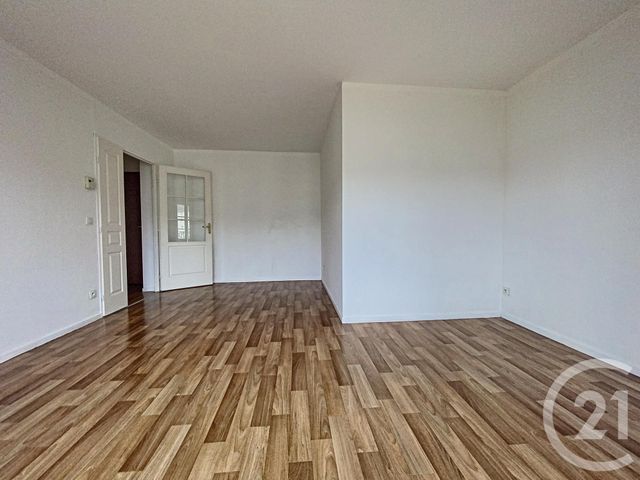 Appartement T2 à louer - 2 pièces - 43.02 m2 - MARCQ EN BAROEUL - 59 - NORD-PAS-DE-CALAIS - Century 21 Vieux-Lille