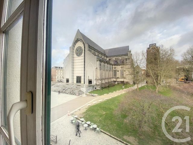 Appartement F4 à louer - 4 pièces - 60.93 m2 - LILLE - 59 - NORD-PAS-DE-CALAIS - Century 21 Vieux-Lille