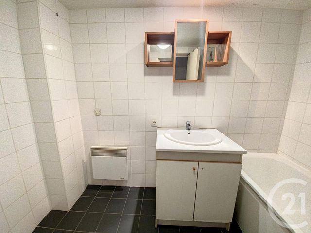 Appartement F4 à louer - 4 pièces - 60.93 m2 - LILLE - 59 - NORD-PAS-DE-CALAIS - Century 21 Vieux-Lille