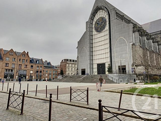 Appartement F4 à louer - 4 pièces - 60.93 m2 - LILLE - 59 - NORD-PAS-DE-CALAIS - Century 21 Vieux-Lille