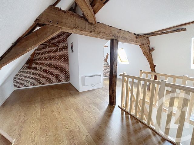 Appartement T1 à louer - 1 pièce - 65.0 m2 - LILLE - 59 - NORD-PAS-DE-CALAIS - Century 21 Vieux-Lille