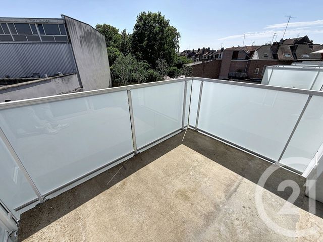 Appartement T2 à vendre - 2 pièces - 44.4 m2 - LILLE - 59 - NORD-PAS-DE-CALAIS - Century 21 Vieux-Lille