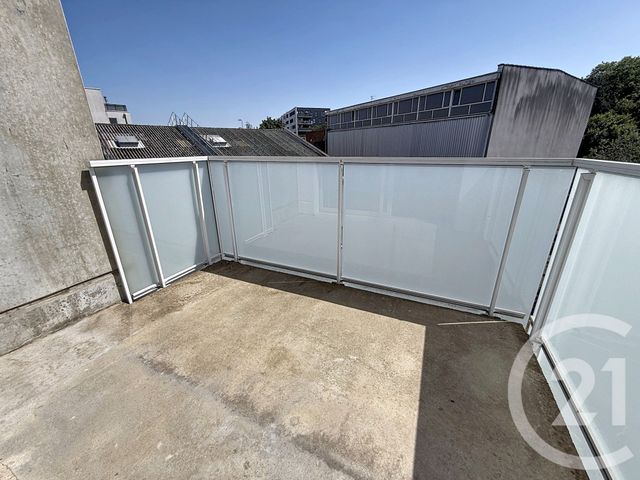 Appartement T2 à vendre - 2 pièces - 44.4 m2 - LILLE - 59 - NORD-PAS-DE-CALAIS - Century 21 Vieux-Lille
